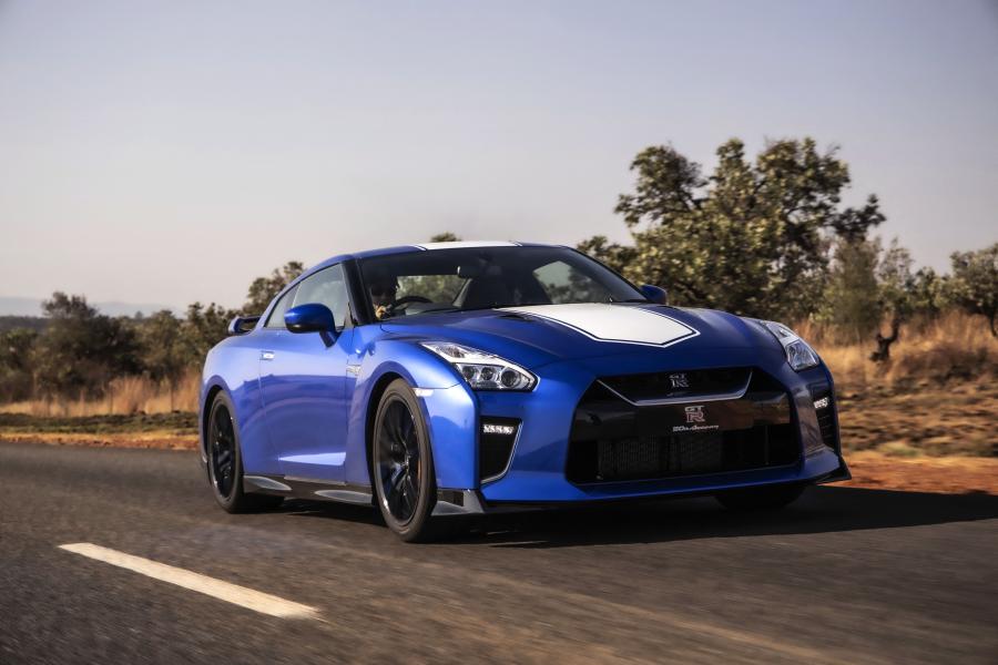  Nissan GT-R 50th Anniversary (R35) 2019 года  (ZA) (фото 27 из 40)